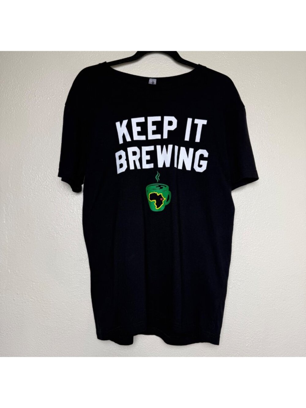 Starbucks 2020 Employee Graphic Tee Shirt "Keep It Brewing" BLM Sz M